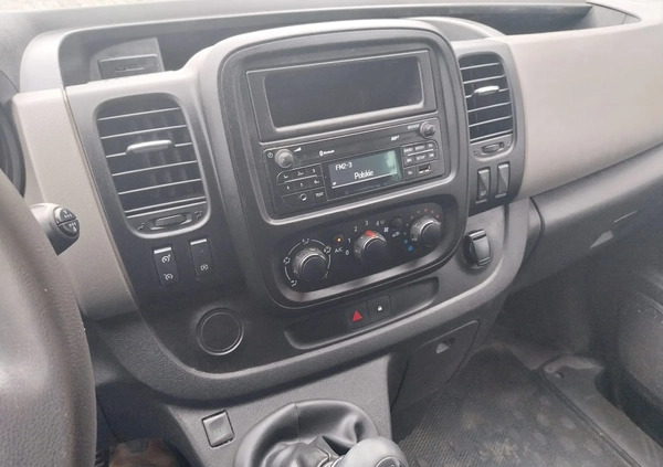 Renault Trafic cena 81500 przebieg: 130500, rok produkcji 2018 z Kołobrzeg małe 79